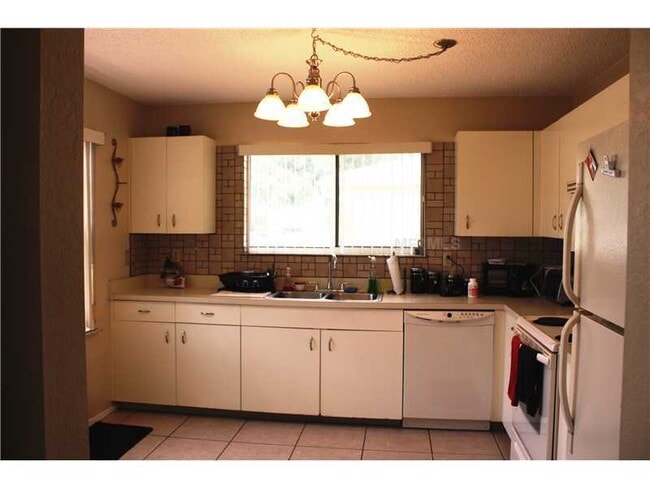 Photo - 20028 Isobar Ave