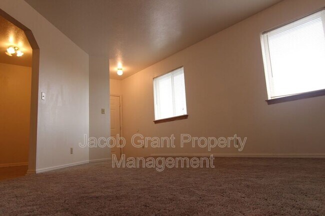 Photo - 627 Hoopes Ave