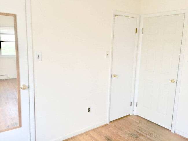 Photo - 4433 Village Dr