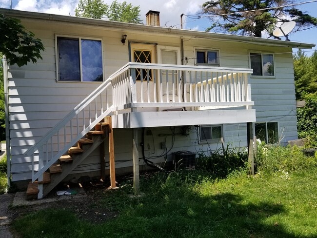 Photo - 547 N Ridgemoor Ave