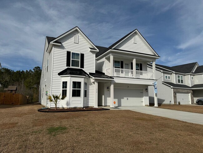 Photo - Furnished Mother-In-Law Suite – Clean, Spa...