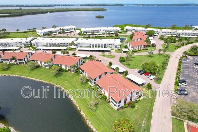 Photo - 4852 Independence Dr