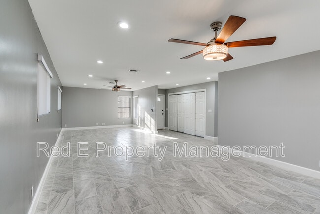 Photo - 406 Sea Willow Dr