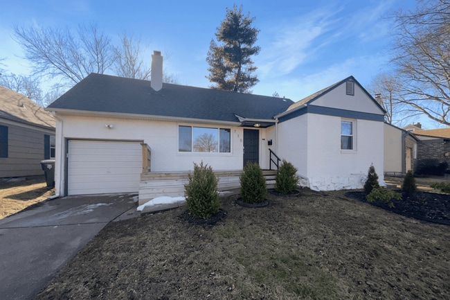 Photo - 715 E 72 Terrace