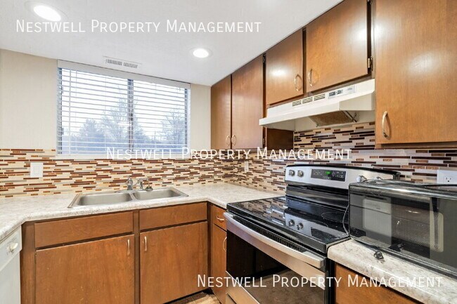 Photo - 4630 Quail Park Dr Unit D