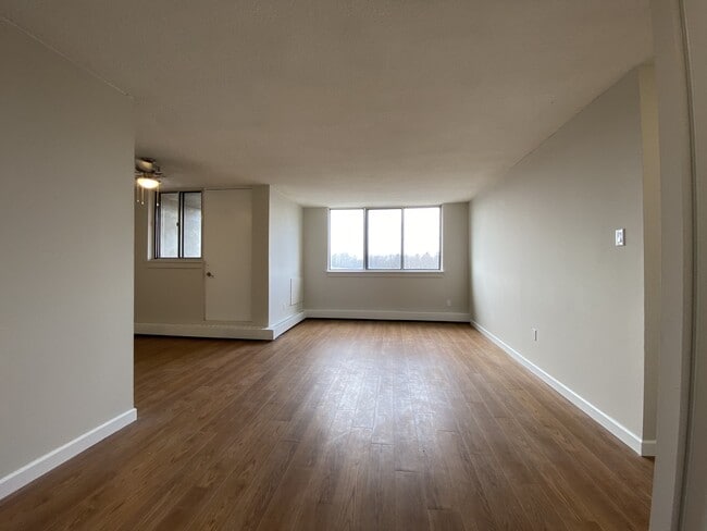 Photo - Tarawood Place