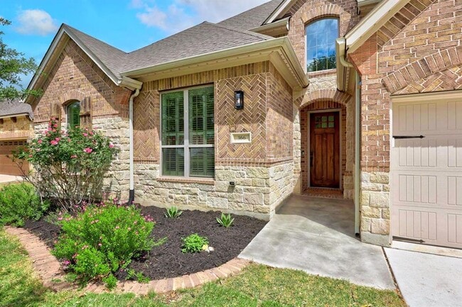 Photo - 366 Mirafield Ln