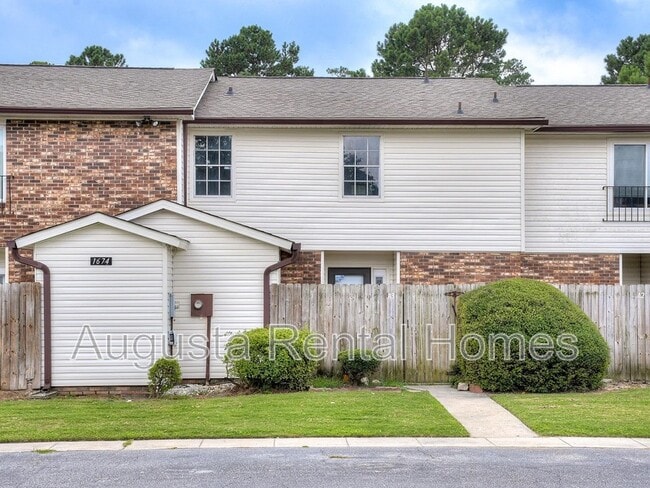 Building Photo - 1674 Goshen Rd Unit A3
