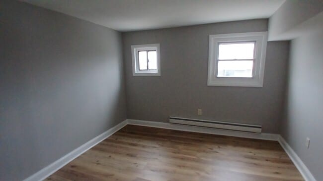 Building Photo - 7819 Wise Ave Unit B Rental
