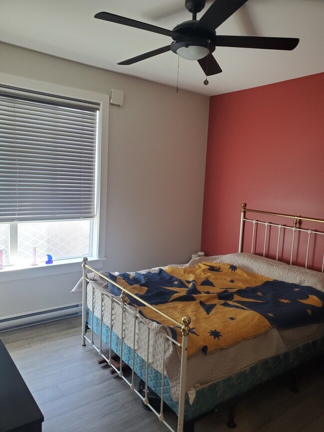 244-244 Selby St