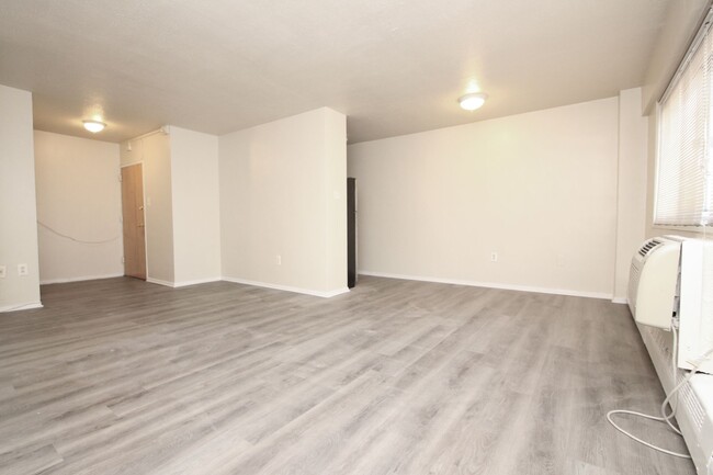 Photo - 2101 Chestnut St Unit #1208