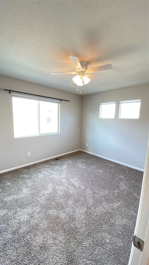 Photo - 122 Jackson Dr