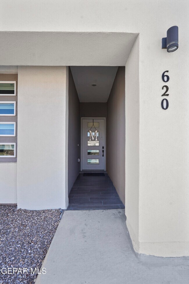 Photo - 620 Paseo Modesto Dr