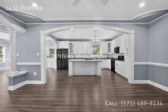 5430 Ruby Dr