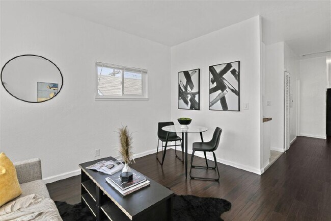 Photo - Fully Renovated 2-Bedroom in West Oakland ... Unit 3