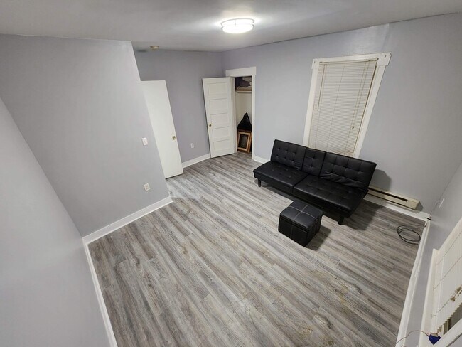 Photo - 1223 Lenox Ave Unidad 2