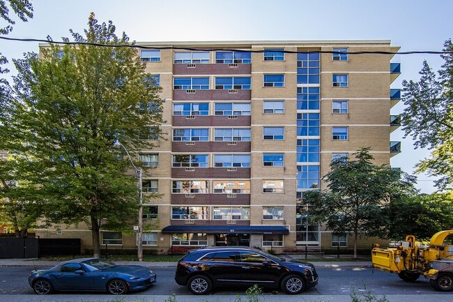 Building Photo - 85 Lowther Avenue