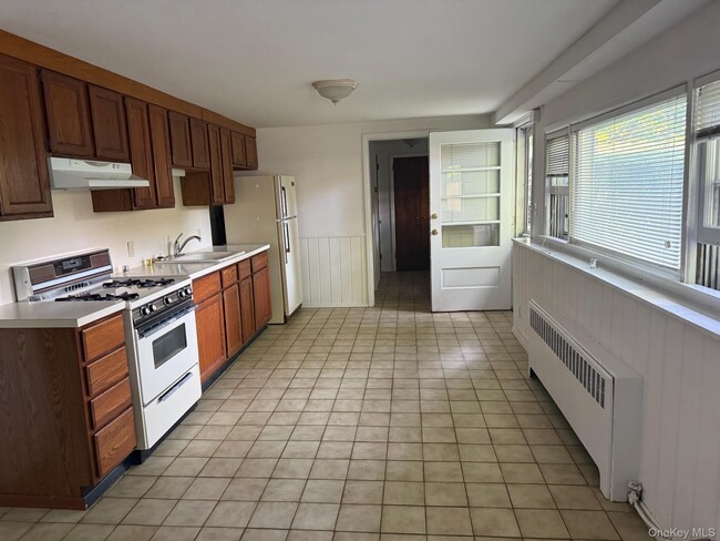 Photo - 4 Midwood Pl Unit B