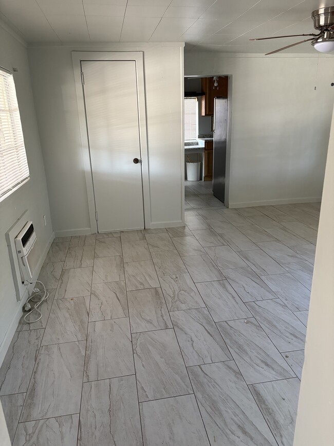 Photo - 250 S Grand Dr Unit 3