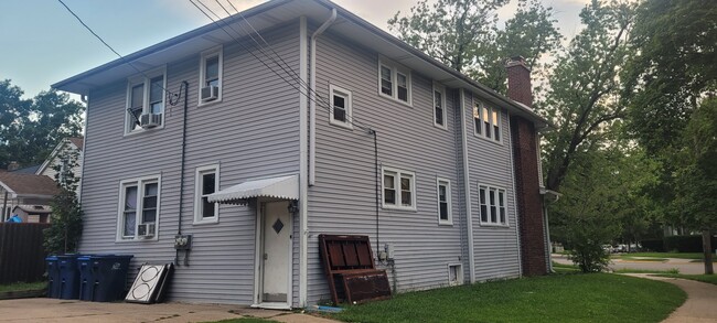 Photo - 1601 Hyde Park Ave Unit 1