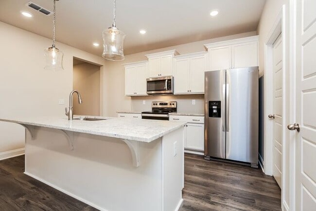Photo - 2436 Elmcroft Ave