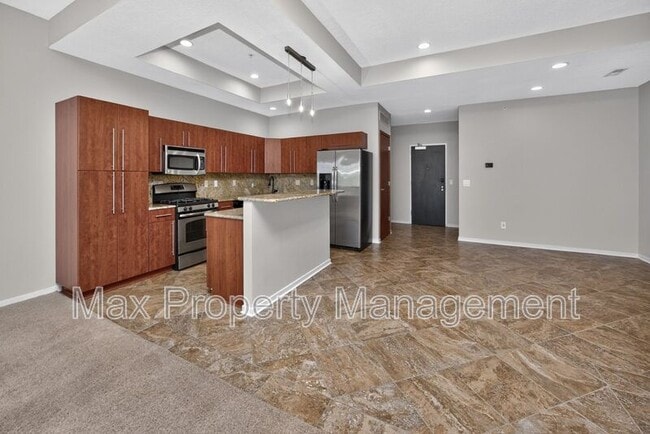 Building Photo - 640 S 50th St Unit #2203