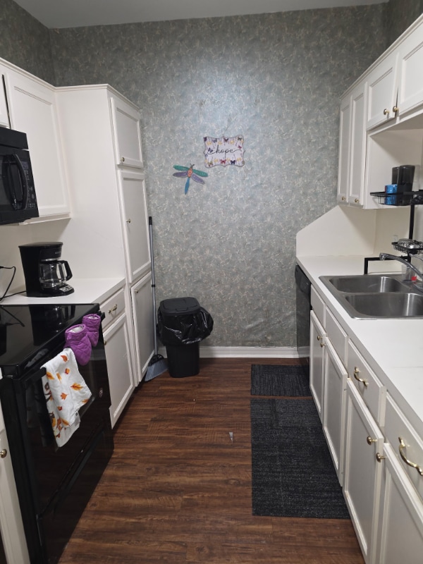 Building Photo - 712 Yorktown Ct Unit 712