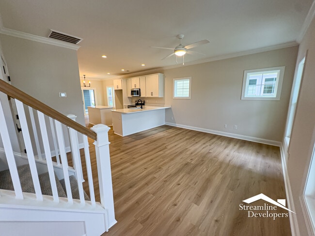 Photo - 124 Spoonbill Ln