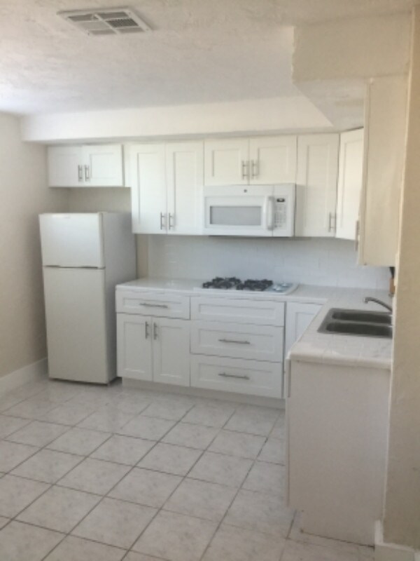 549 Plante St Apartment Key Largo, FL