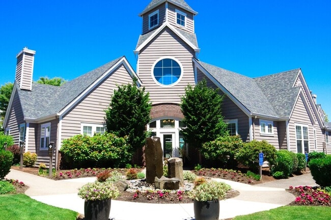 Building Photo - South Parc Rental
