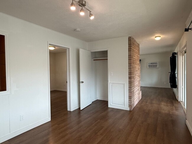 Photo - 2 Bedroom 1 Bath 1500 Sq/Ft home on Acreage in Medical Lake with 3 Car Garage & Out Building