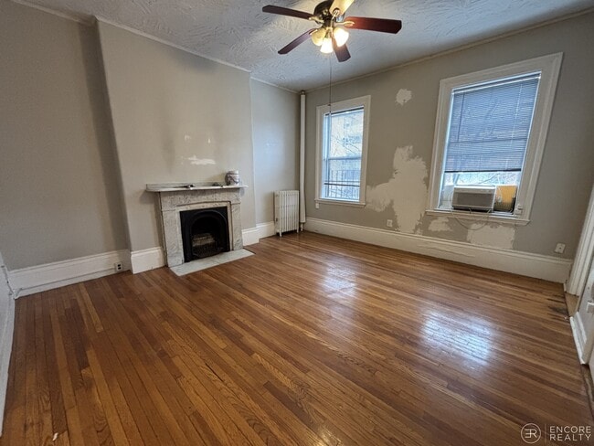 Photo - 120 Charles St Unidad 8