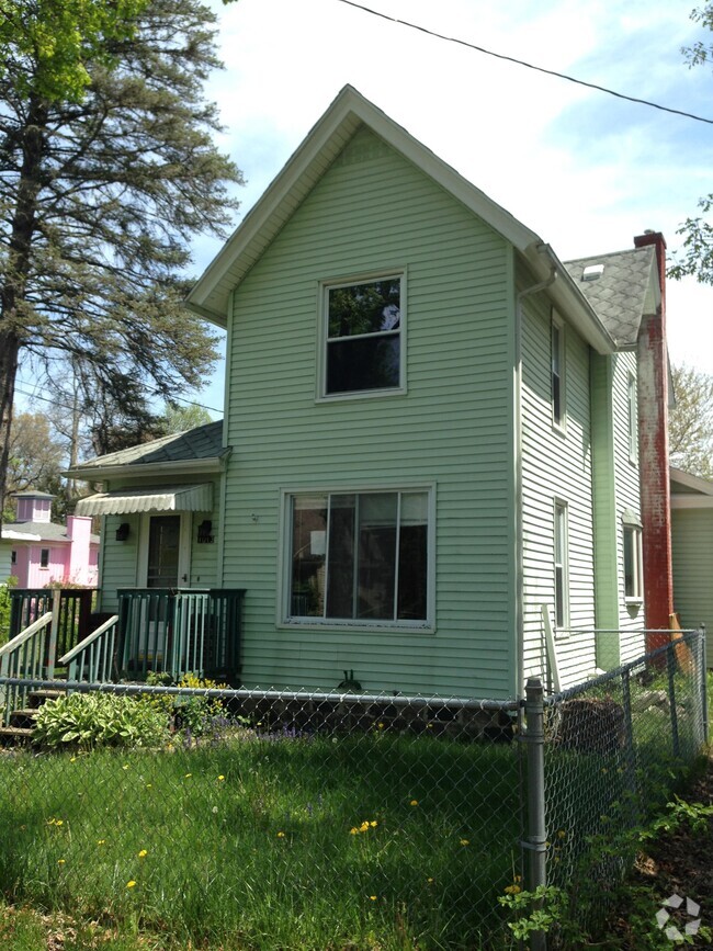 Building Photo - 1013 S Eaton St Rental