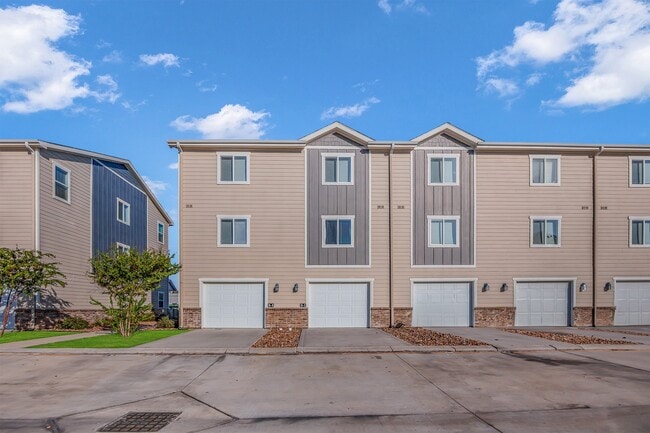Photo - 21155 Gosling Rd Unidad 16B