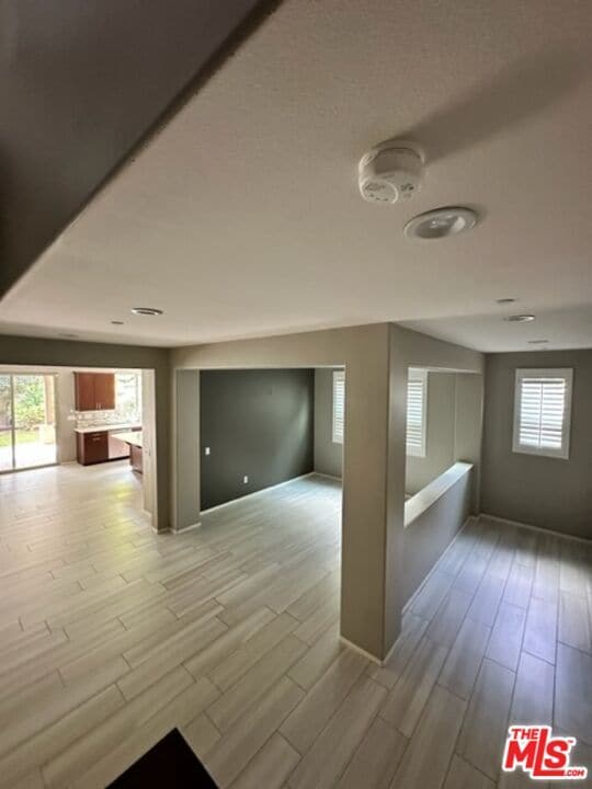 Building Photo - 17032 Cantlay St