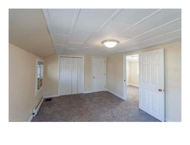 Photo - 210 Friendship Cir