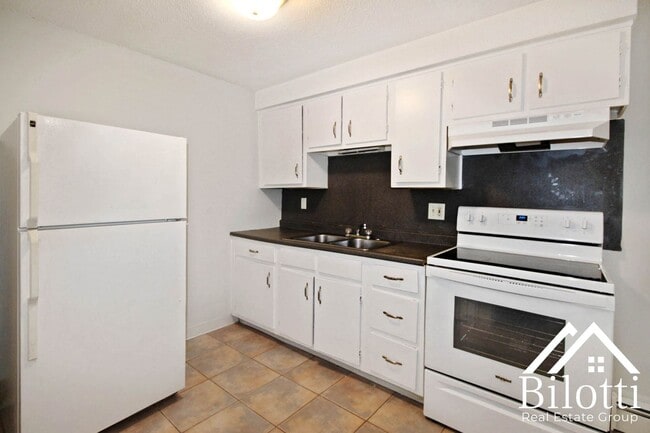 Photo - Hillside Terrace Apartments