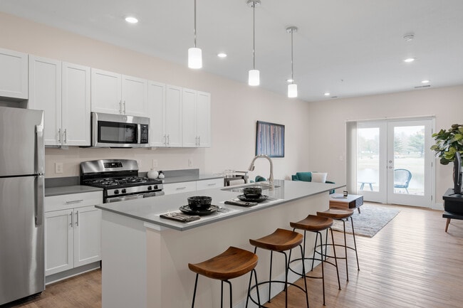 Harmony Lake Apartment Homes