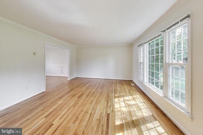 Photo - 10323 Snowpine Way