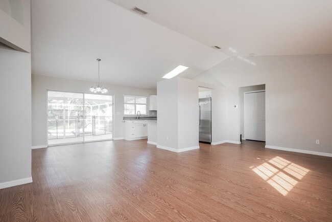 Photo - 3406 SW 14th Pl