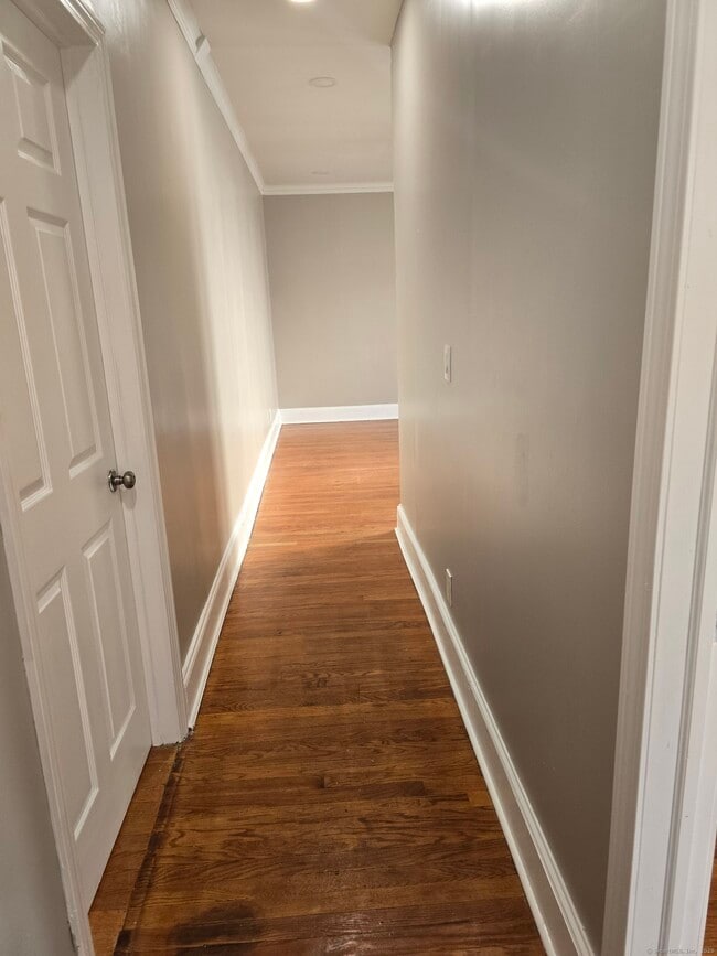 Photo - 102 Thomaston St