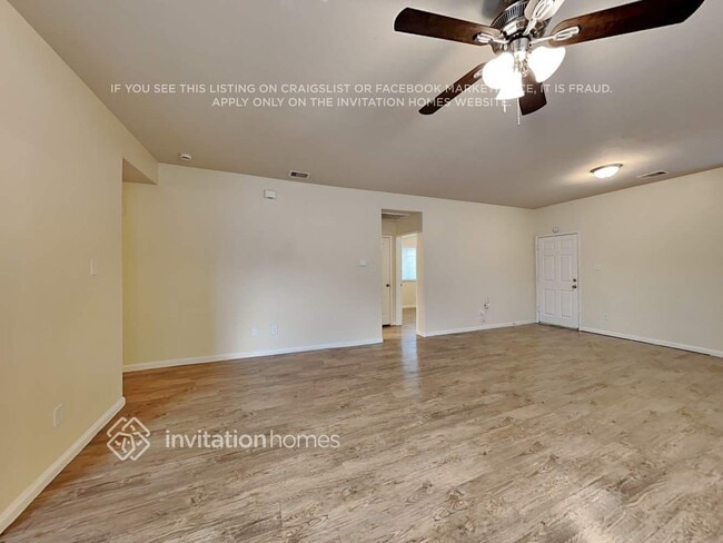 Photo - 19143 Canaras Ct