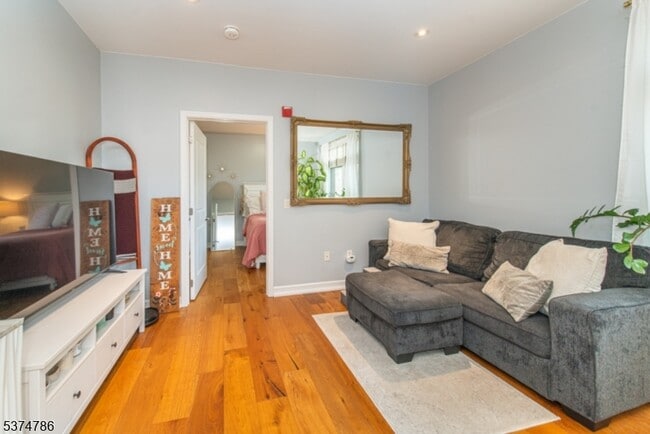 Photo - 276 Chestnut St Unit 1-G