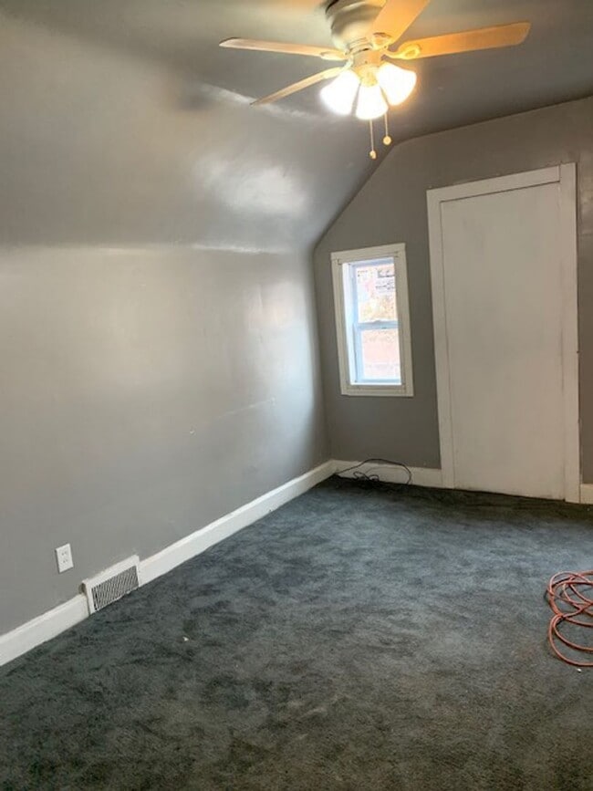 Photo - 14753 St Marys St Unit 14753 St Marys - Upper