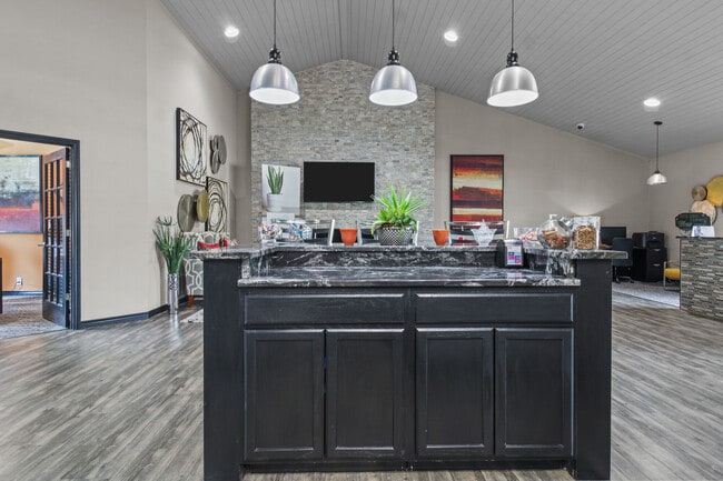 Photo - The Woodlands