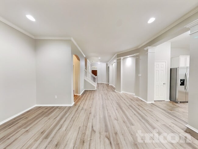 Photo - 630 Azalea Dr