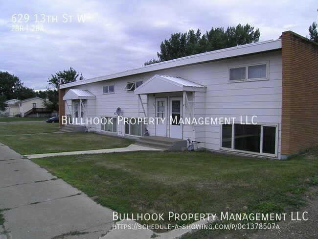 Photo - 629 13th St W House