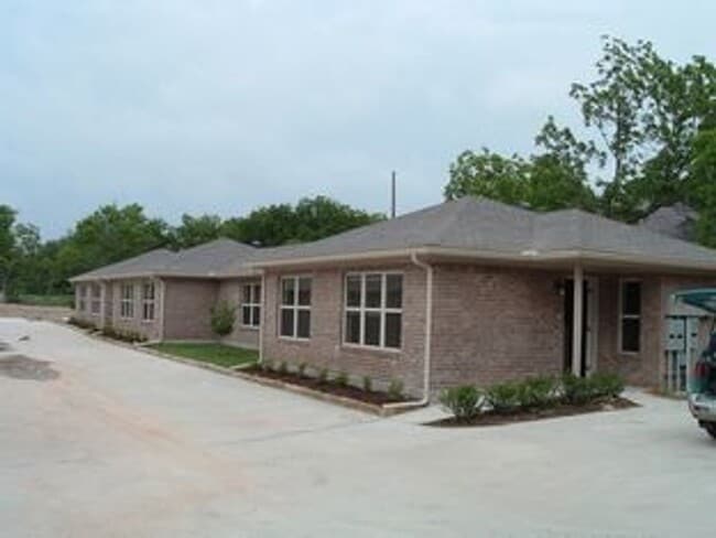 Photo - 228S.LINE103 Unidad 1