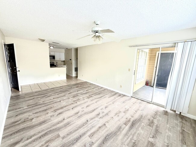 Photo - 1 Bedroom Condo for Rent – Orlando