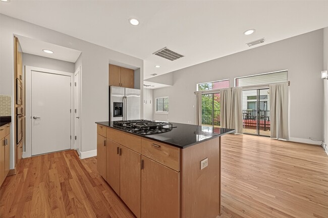 Photo - 4108 Spencer St Unidad A